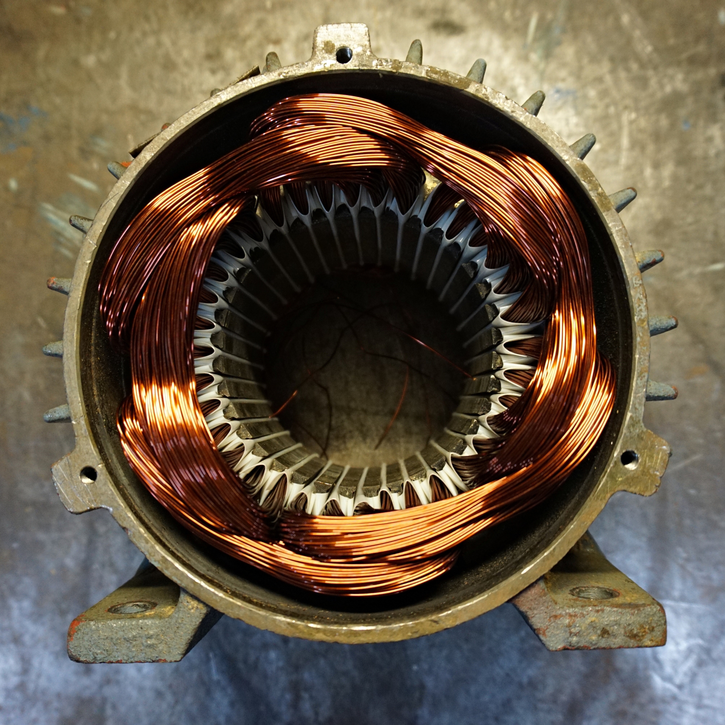Motores e Máquinas Elétricas